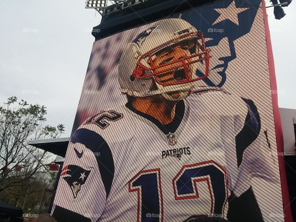 Brady-Bigger than life