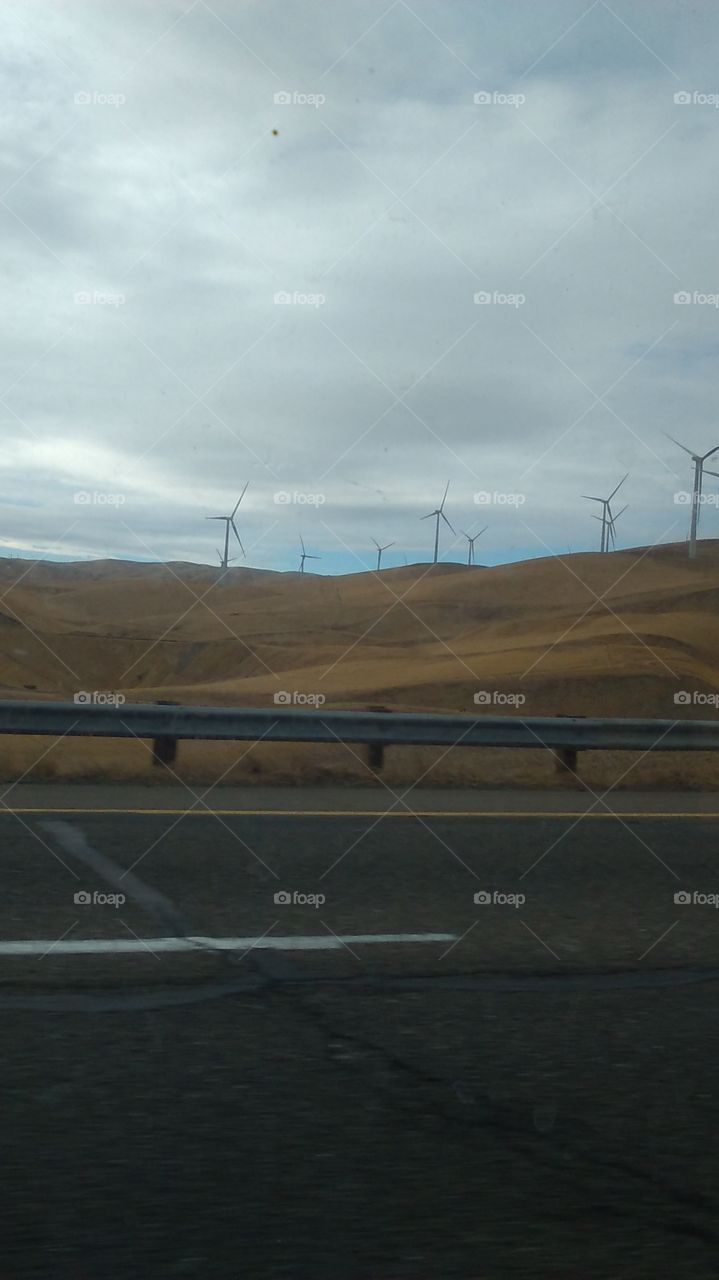 Commuting Viewpoints