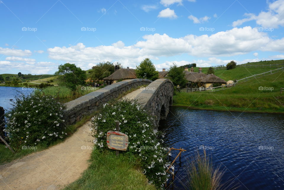 hobbiton river