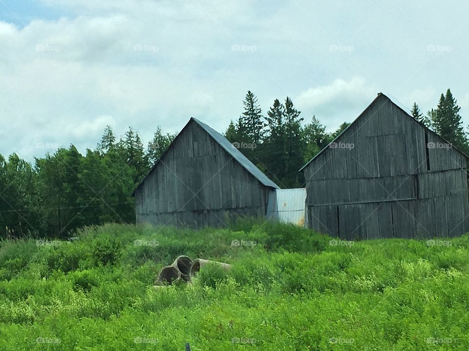 Old Country Barn