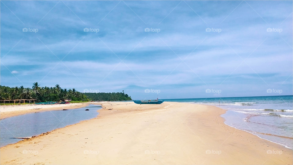 mindblowing view of a beach