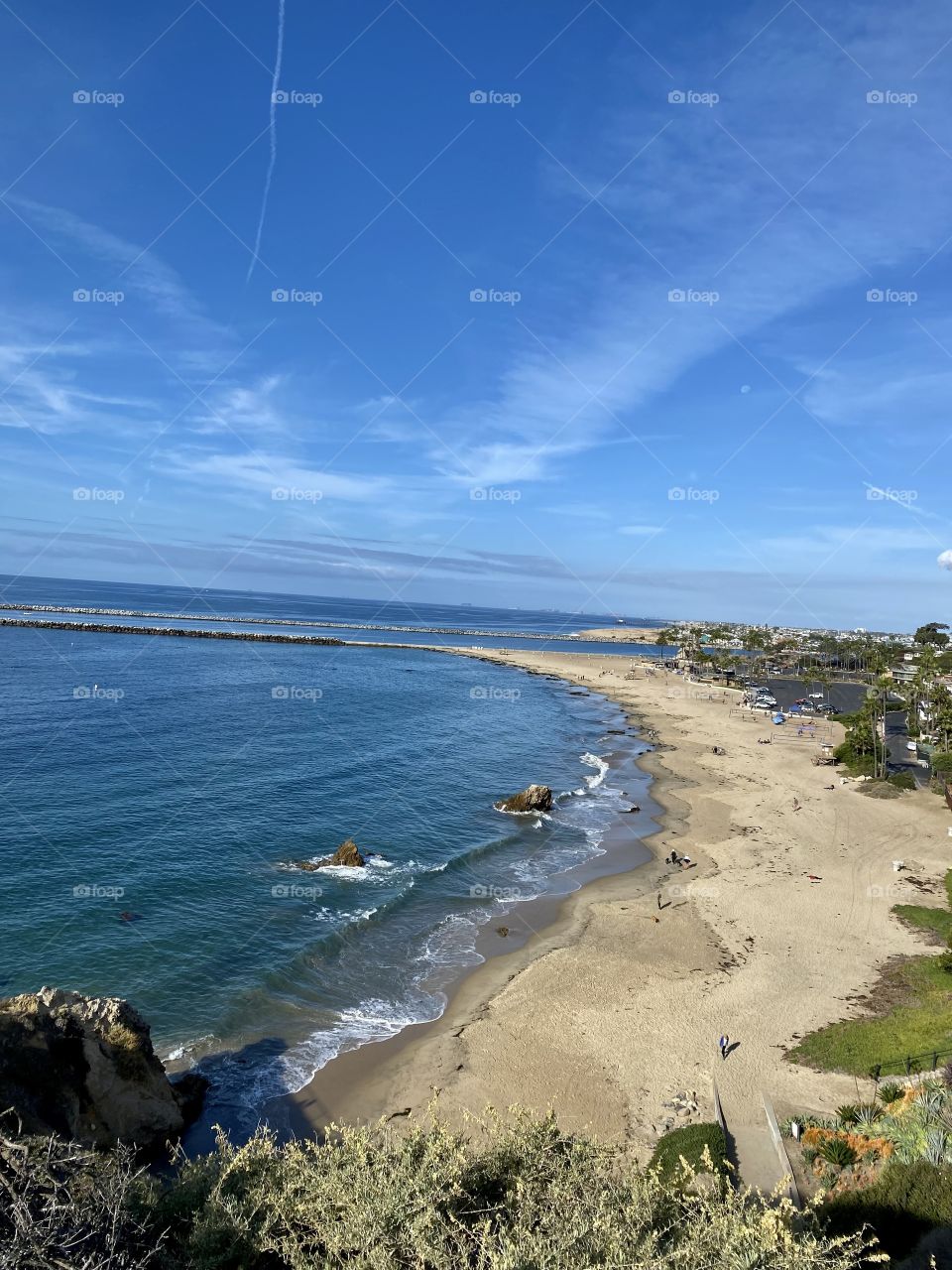 A view of Corona del Mar State Beach from the Inspiration Point 