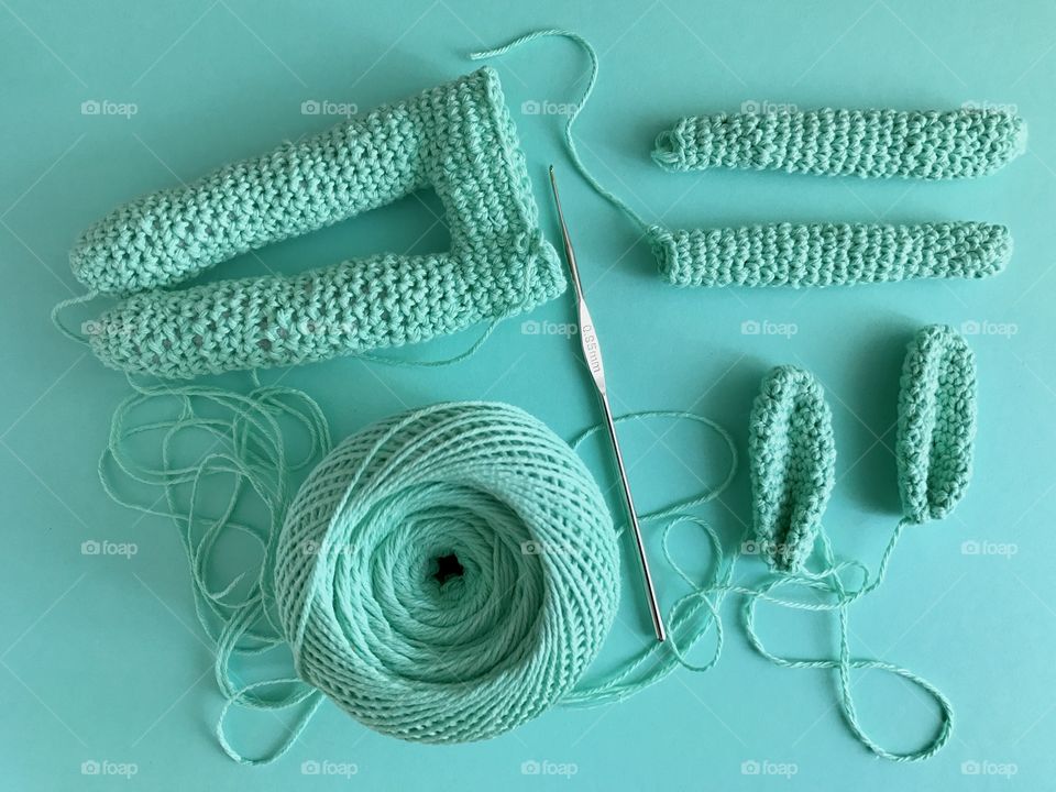 knitting green rabbit process 