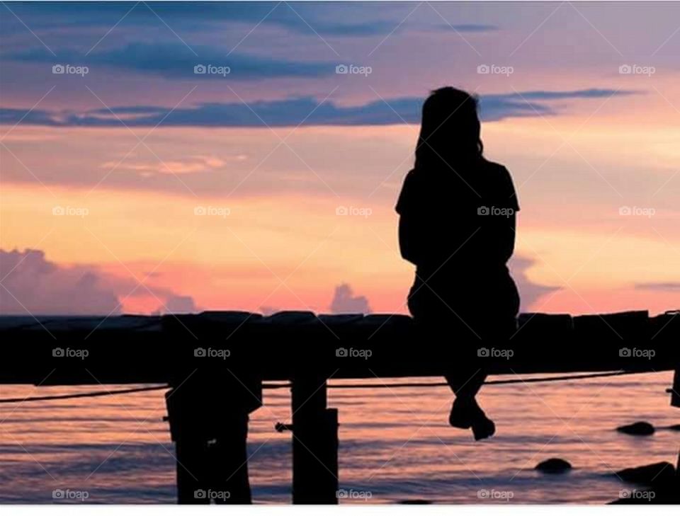 The Silhouette of a Lady