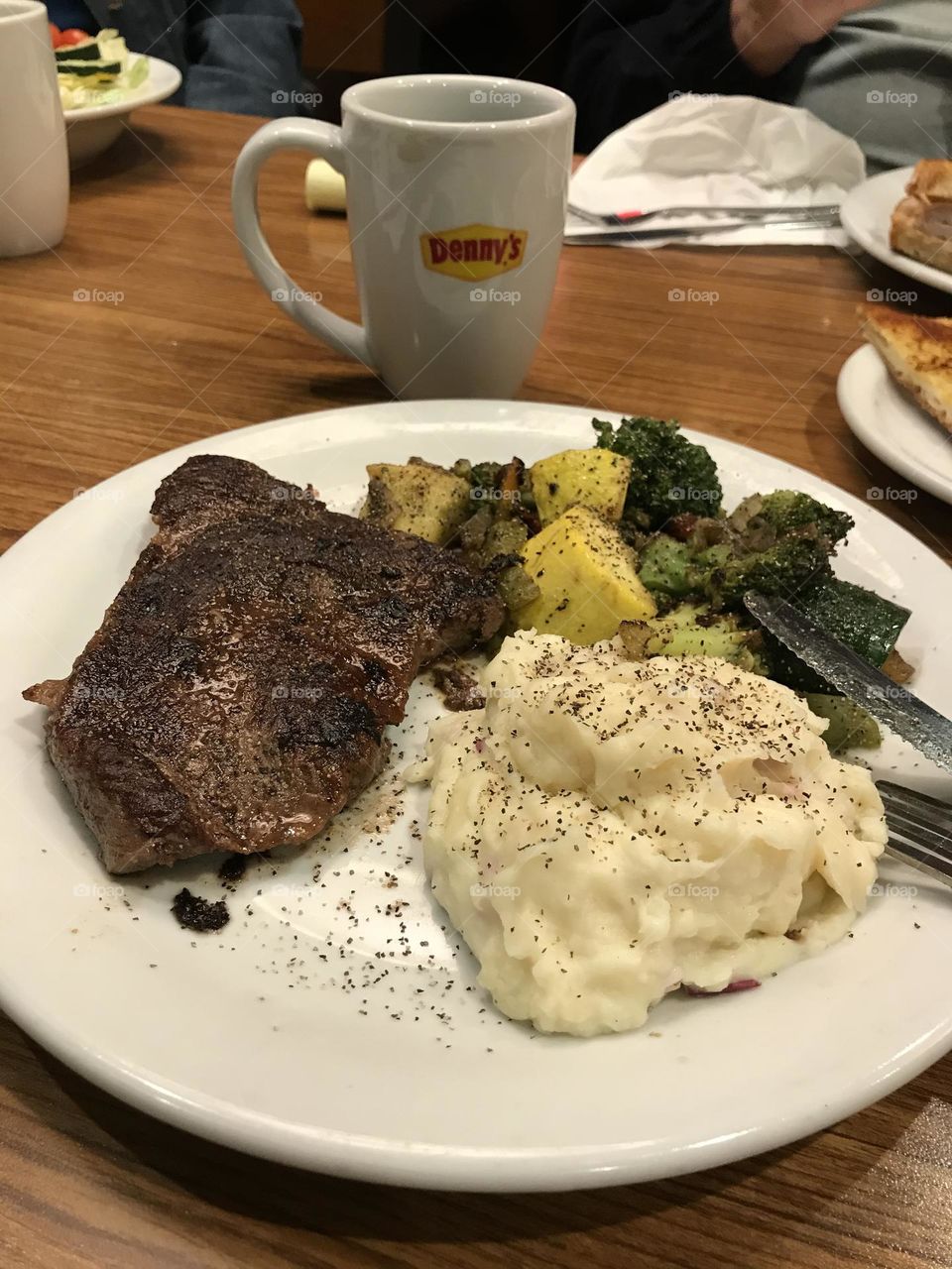 Sirloin steak supper at Denny’s.