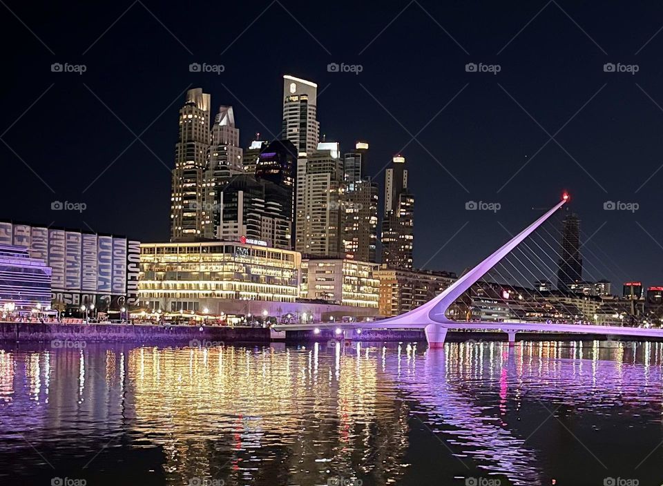 Puente de la mujer Buenos Aires Argentina 