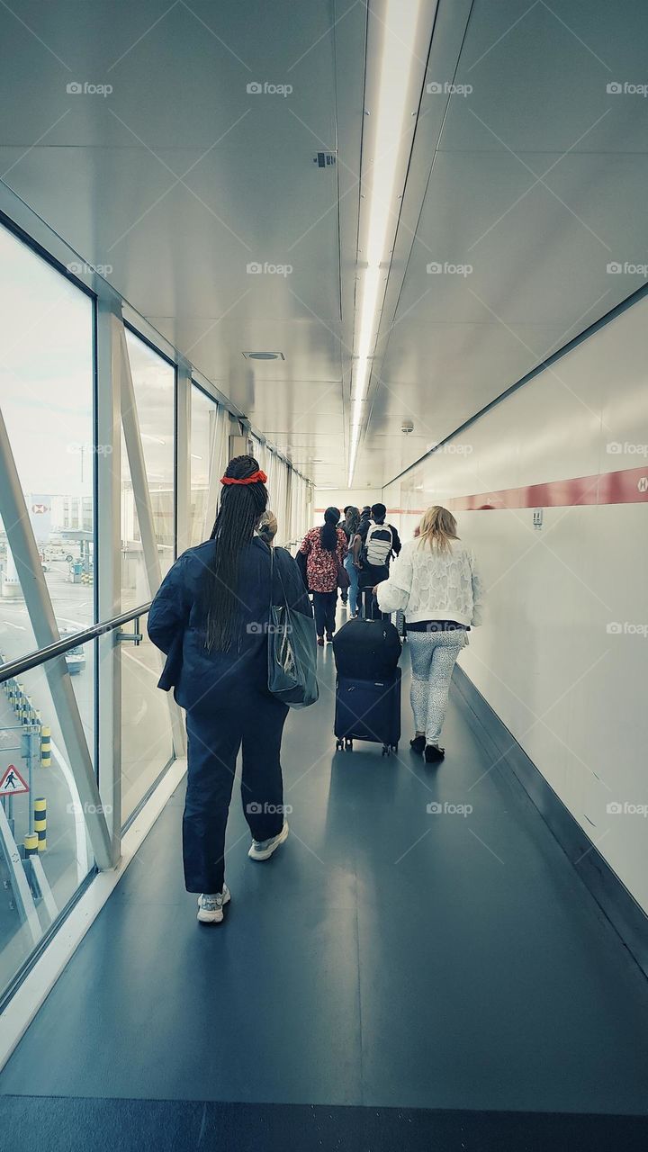 Heathrow airport. Boarding on a plane.