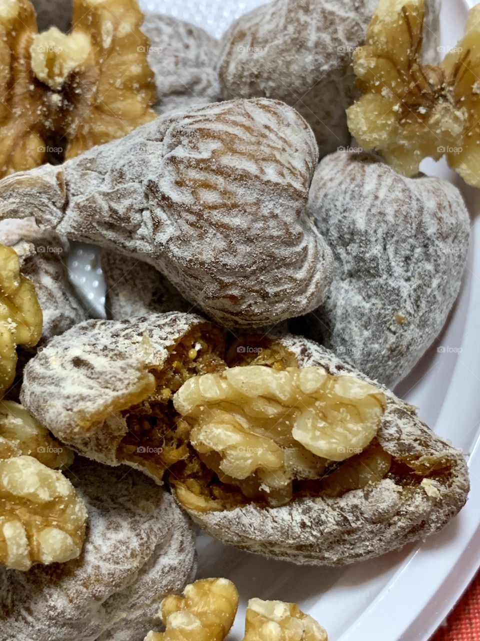 Figs & Walnuts 