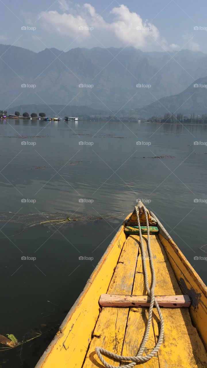 Beautiful daal lake of Kashmir(Heaven of Earth) with boat.
Daal lake of Kashmir is one of very beautiful lake of all times.
Kashmir is one of the beautiful place of India