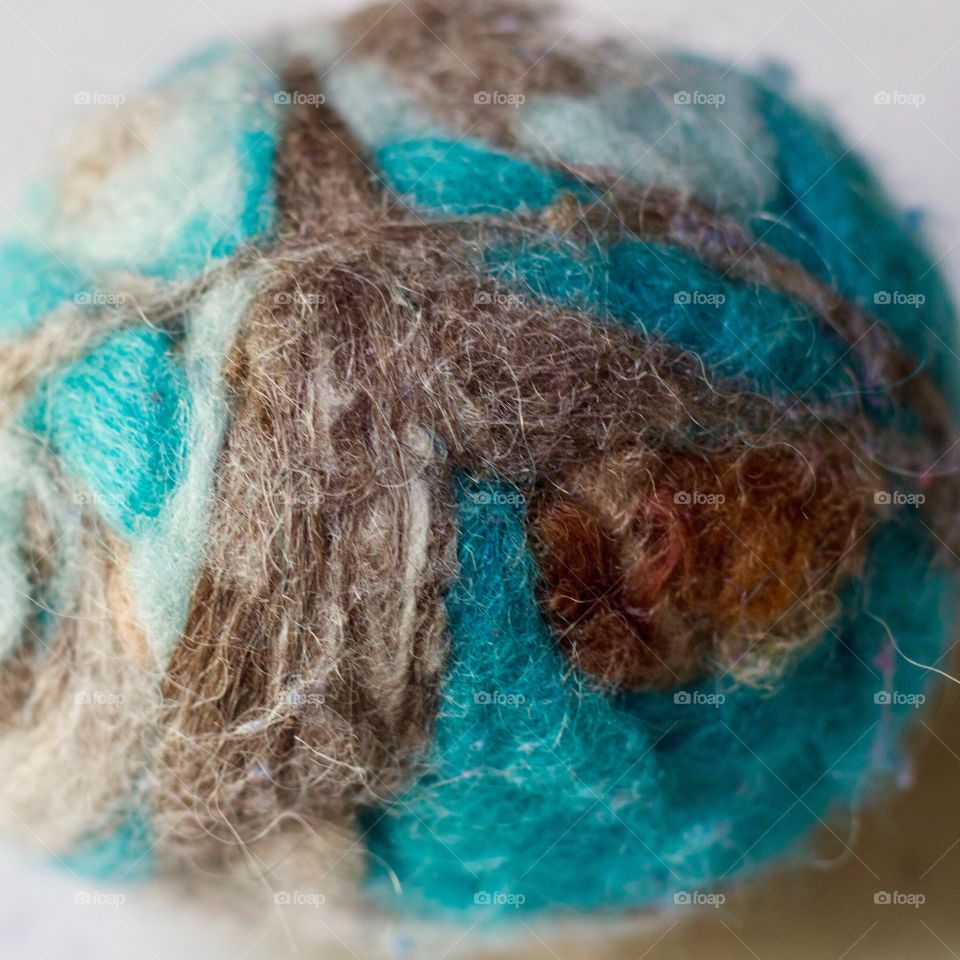 Creative Textures - wool dryer ball