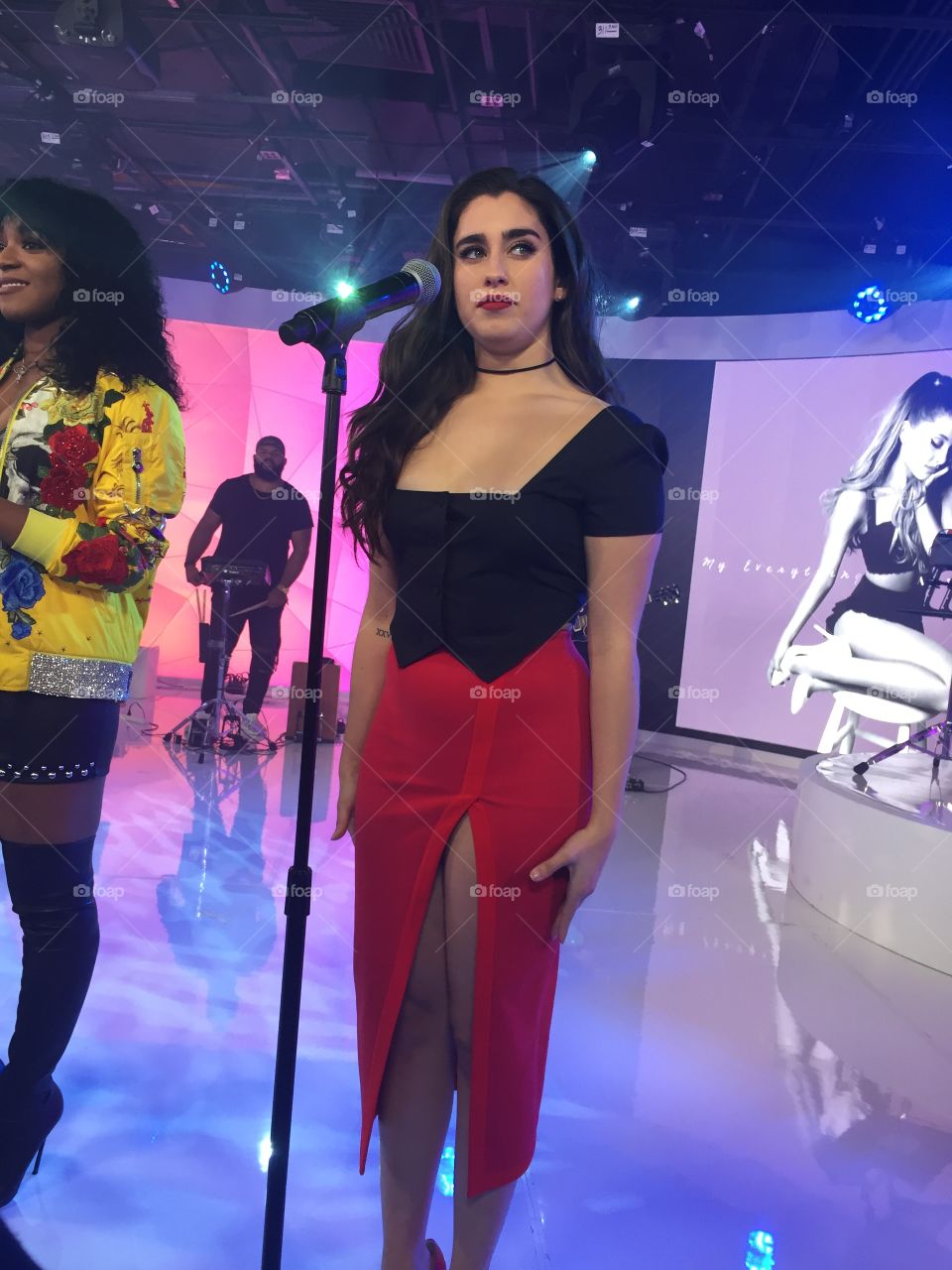 when i saw lauren from fifth harmony at trl ♥️