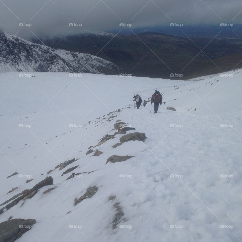 Hiking Snowdon in the snow