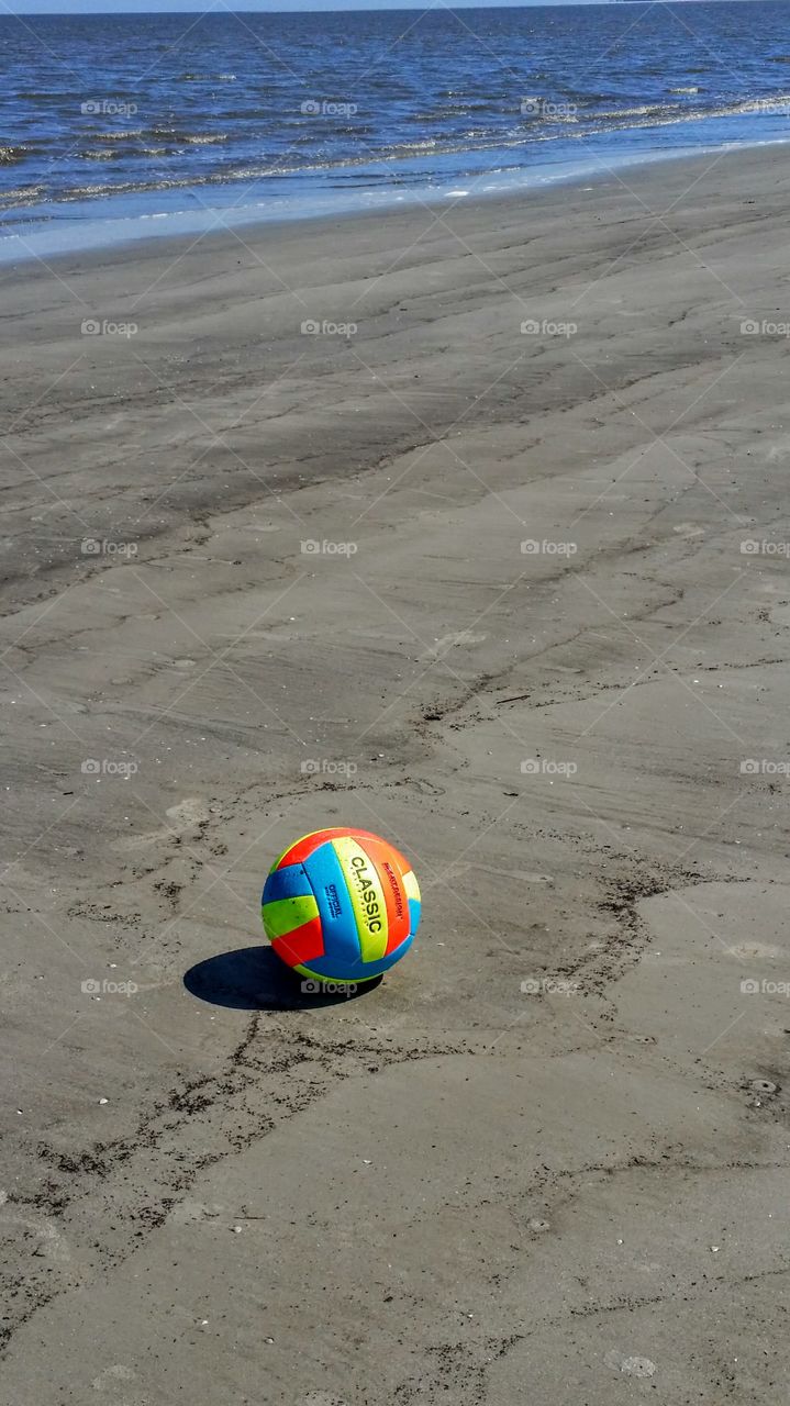 Play Beach Ball