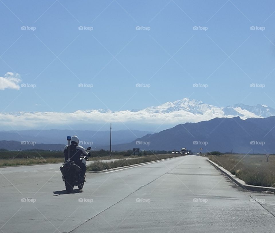 viaje hacia la montaña