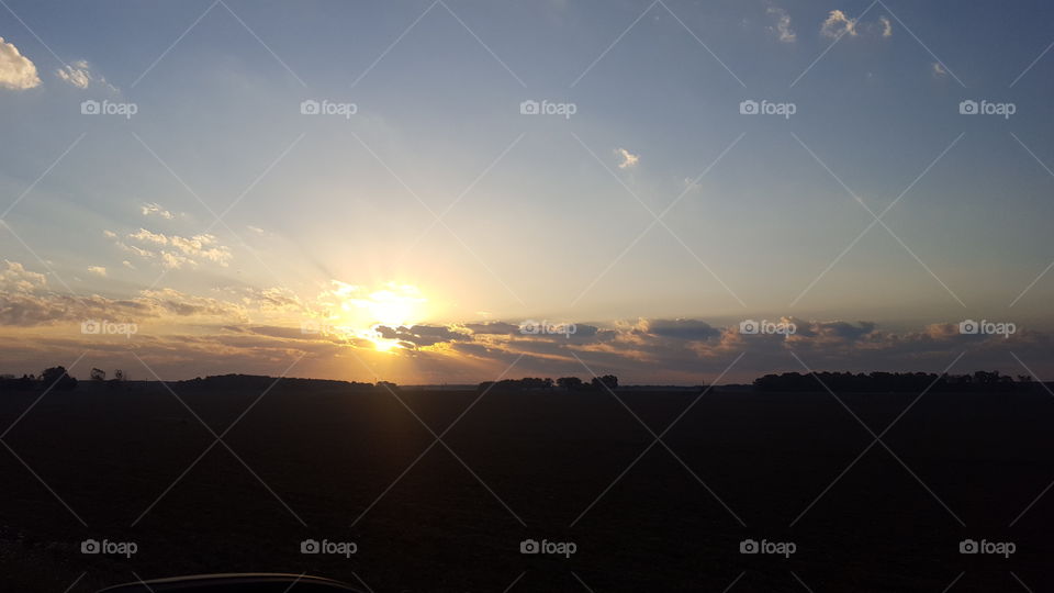 sunrise with lots of rays