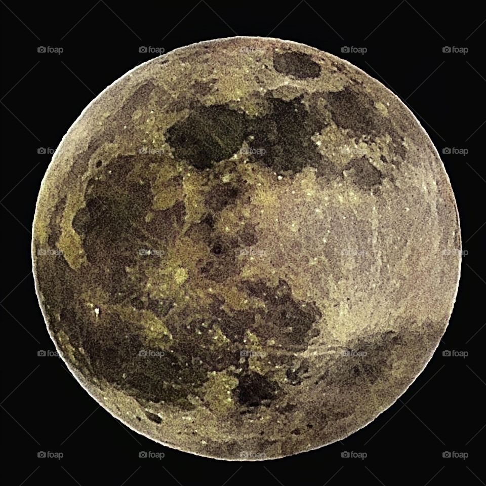 Full moon in Milan on 28th january 2020