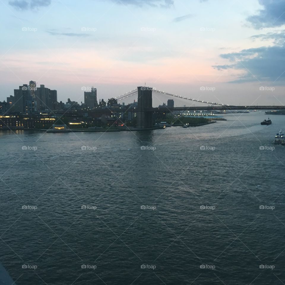 From the Manhattan Bridge, you can see brooklyn, a distant attempt at reflecting the Big city center across the waters. This is the landscape of Brooklyn. 
