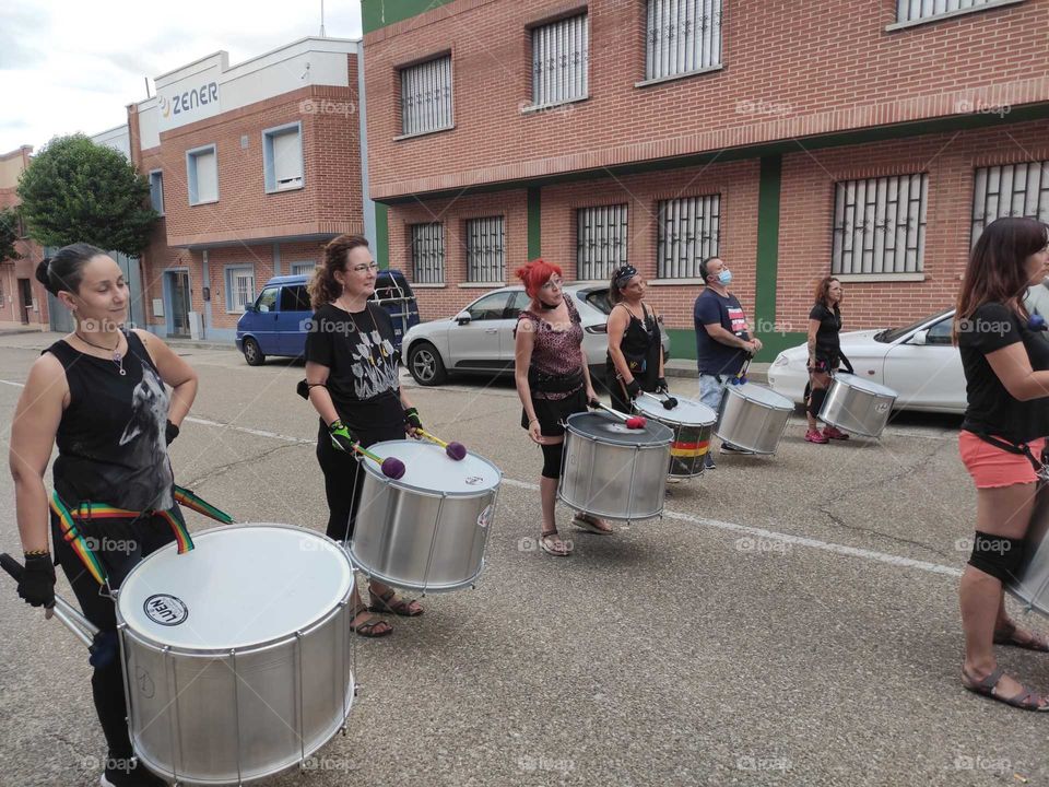 my group from Batukada preparing to play reggae.