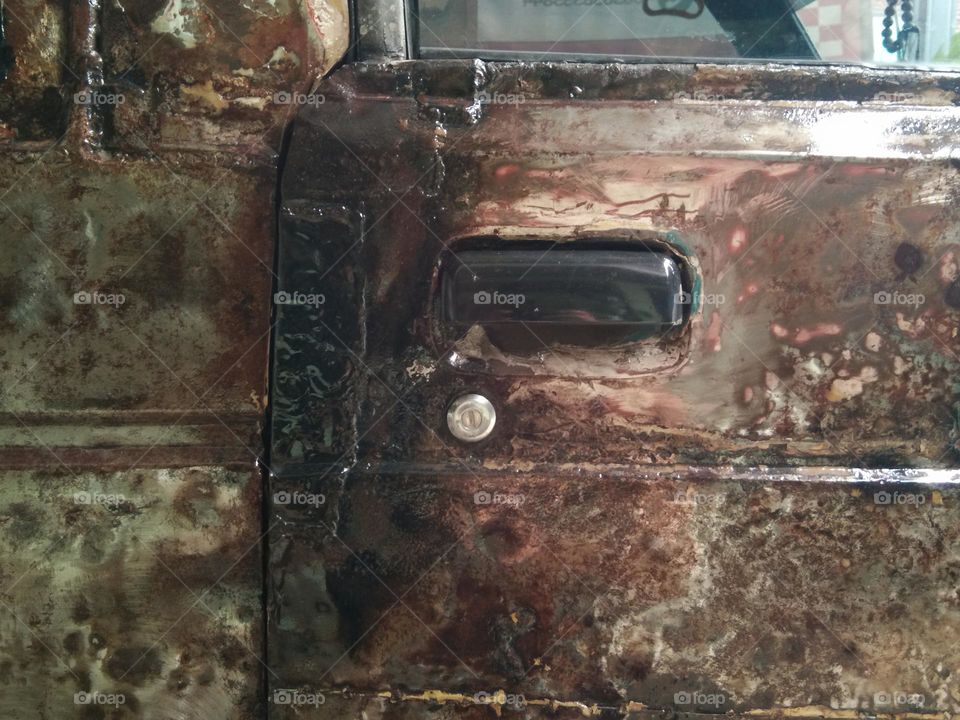 look at this car door