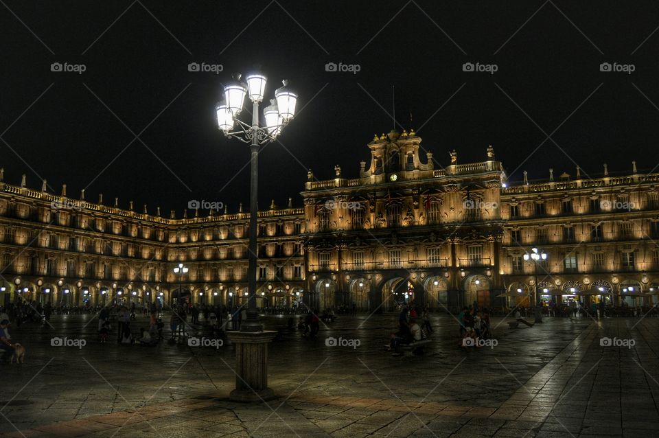 Plaza Mayor at night. Plaza Mayor de Salamanca, Spain