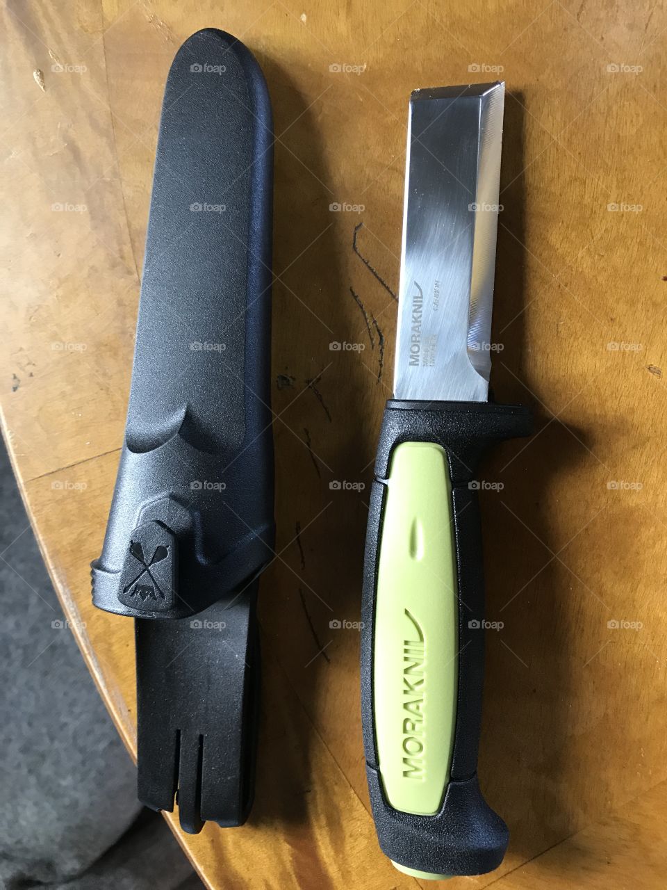 Carpenters knife