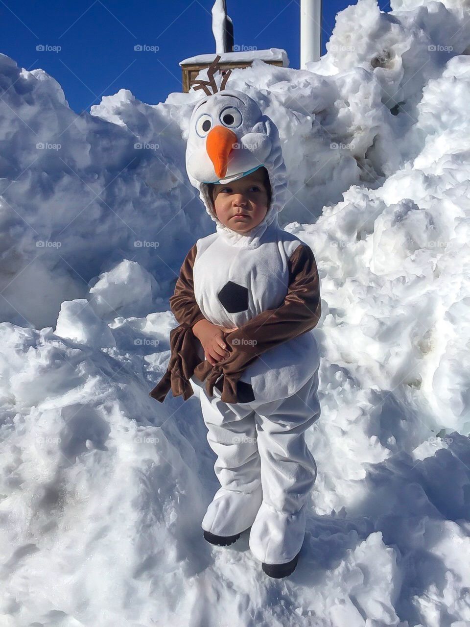 How can you not love a toddler in character! Olaf was not to happy with Mommy buy how adorable is my little guy.