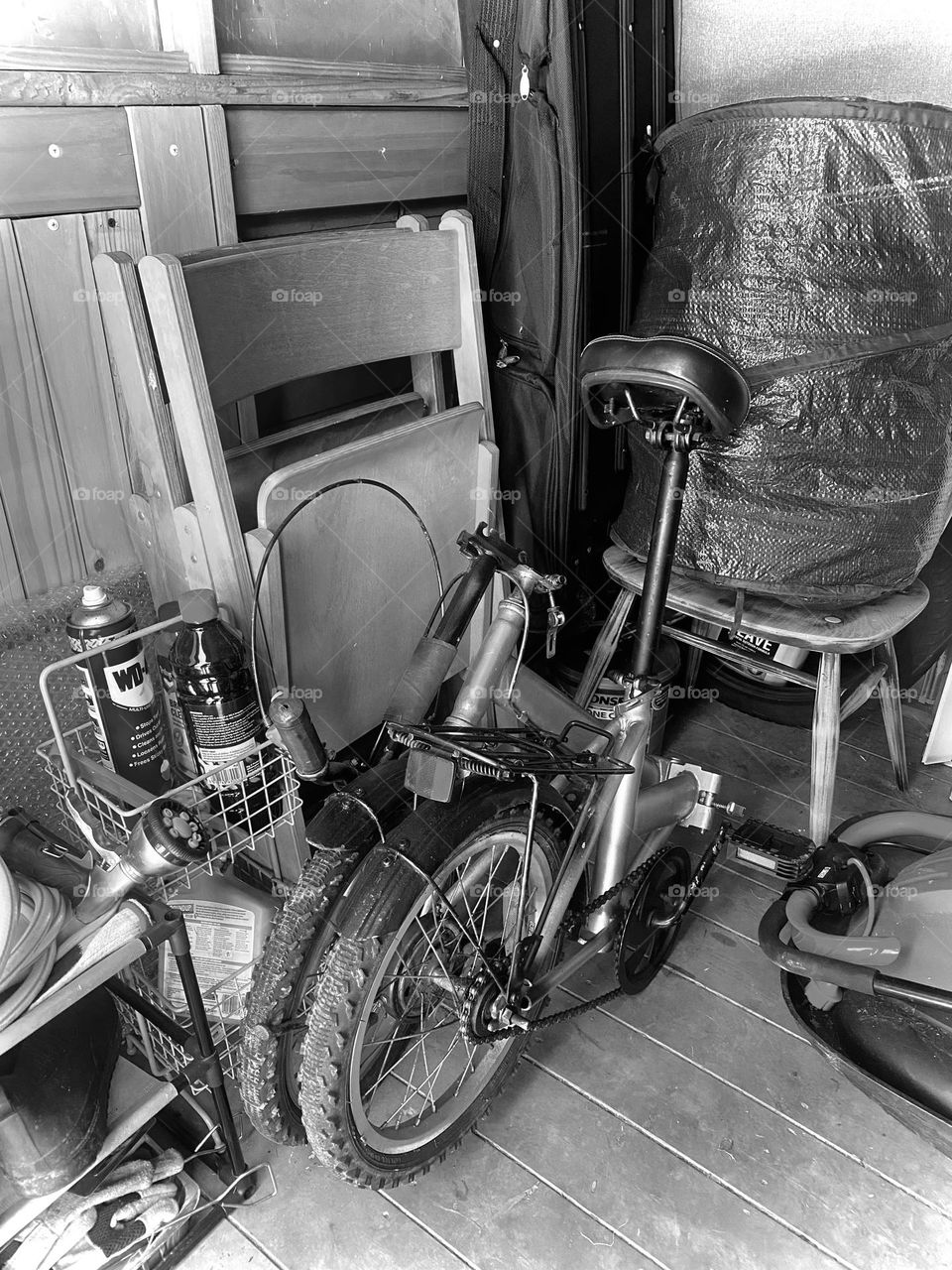 Lonely bicycle forgotten in a shed