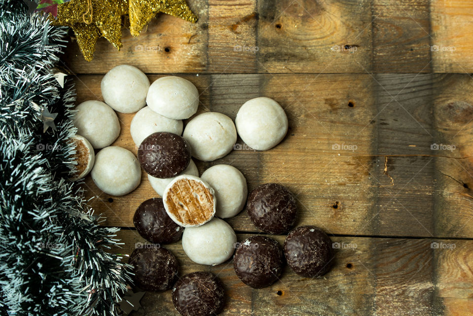 sweet, chocolate gingerbreads on a rustic background