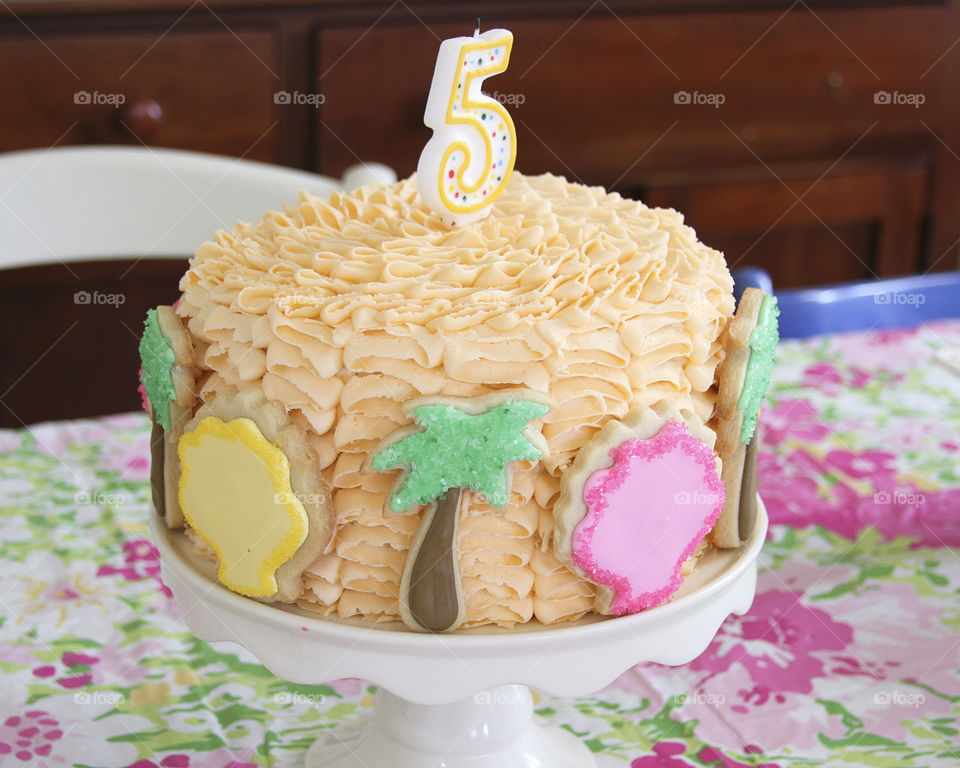 Aloha birthday cake
