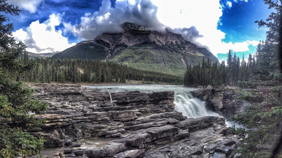 Athabasca falls 