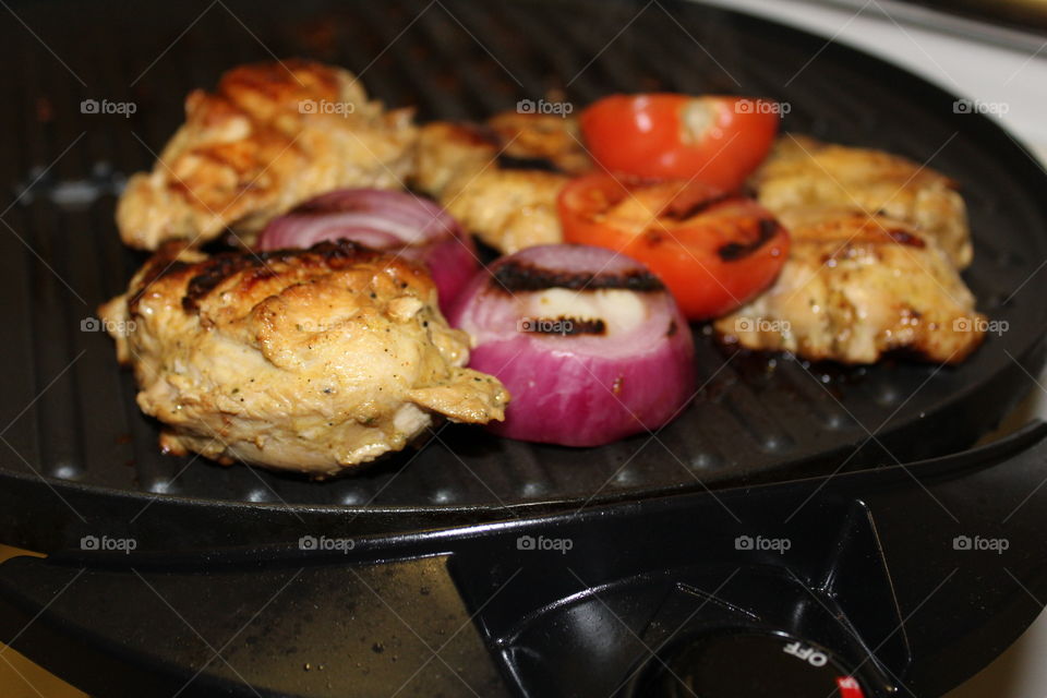 grilled chicken grilled onions grilled tomatoes