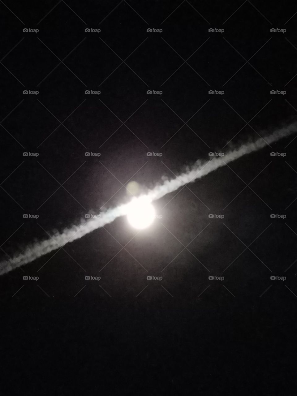 Super Moon with Contrail