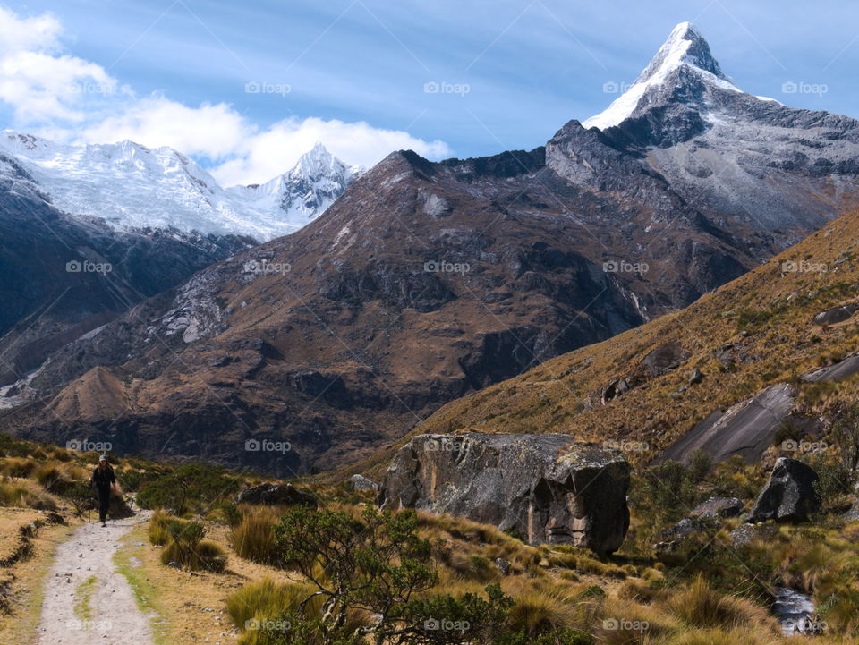 Womam hiking the Santa Cruz trekking in Peru