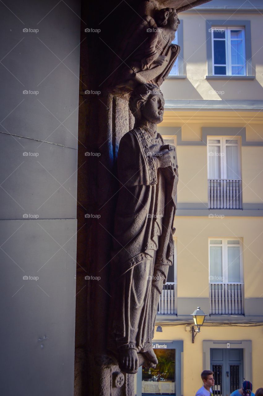 Detalle de la portada occidental de la Iglesia de Santa María y Santiago (A Coruña - Spain)