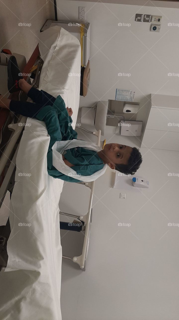 I need your support guys, I'm very, very poor, poor