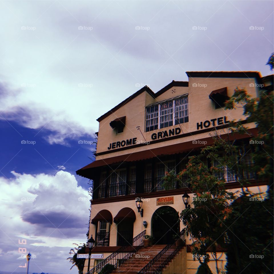 jerome grand hotel 