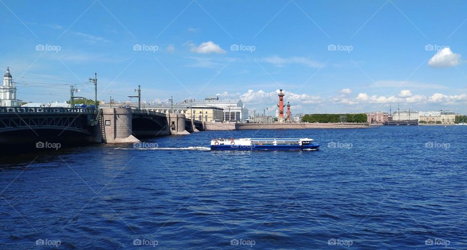 City river 🩵 Urban vibe🩵 Blue 🩵