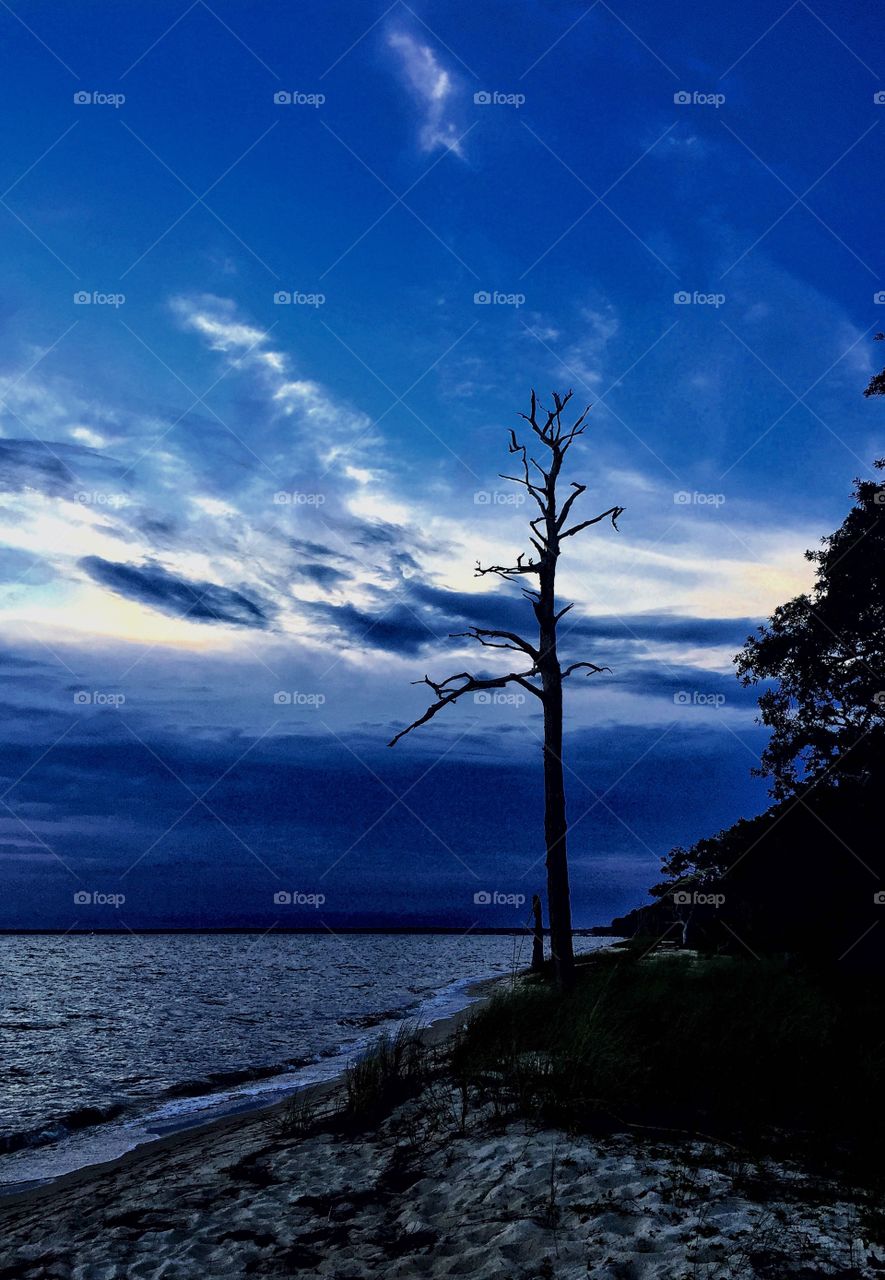 Scenic view of dramatic sky against sea