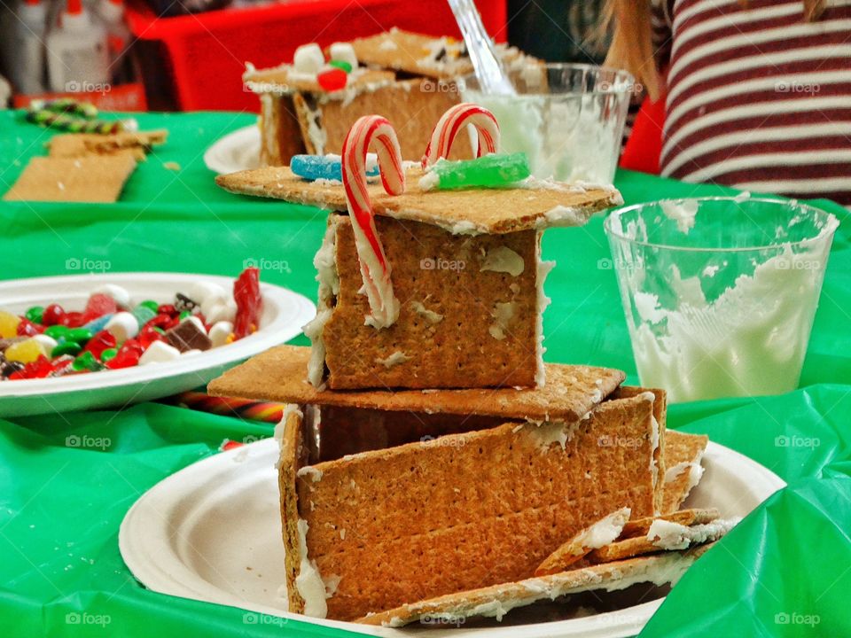 Kindergarten Gingerbread House
