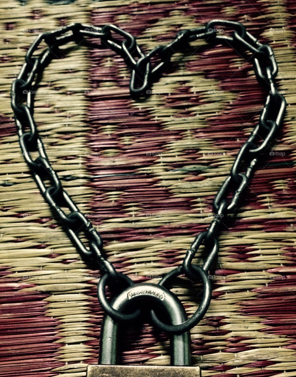 Heart locked . Heart locked with steel chain 