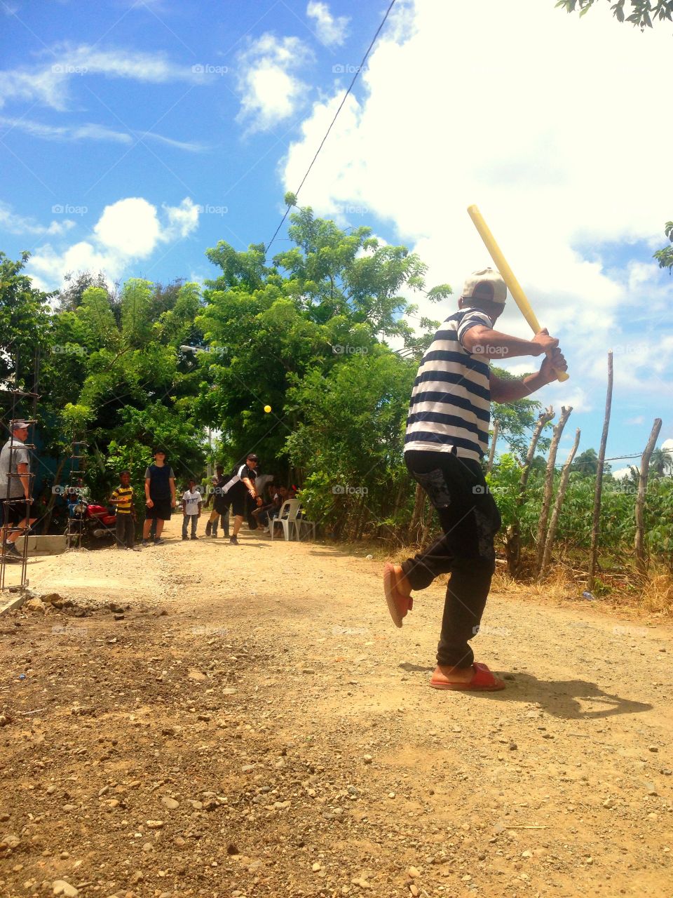 Street baseball in the Dominican Republic 