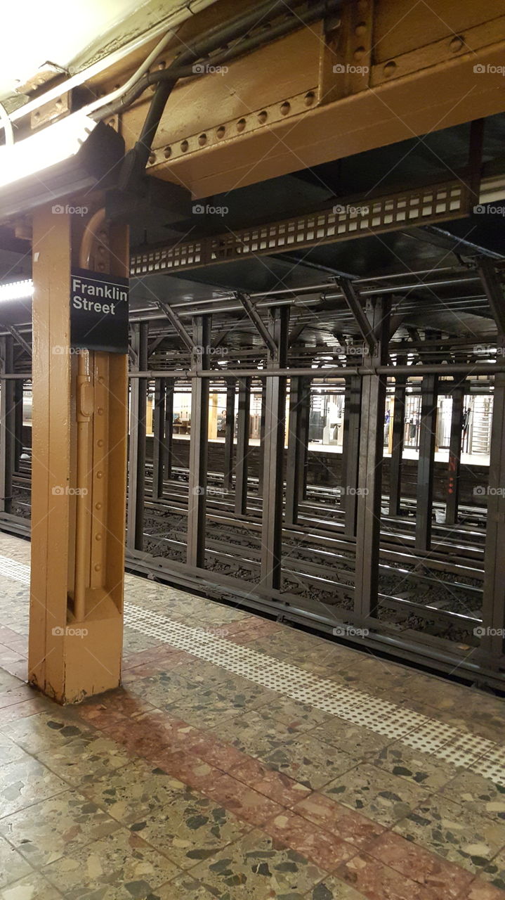 Franklin Street subway station structure