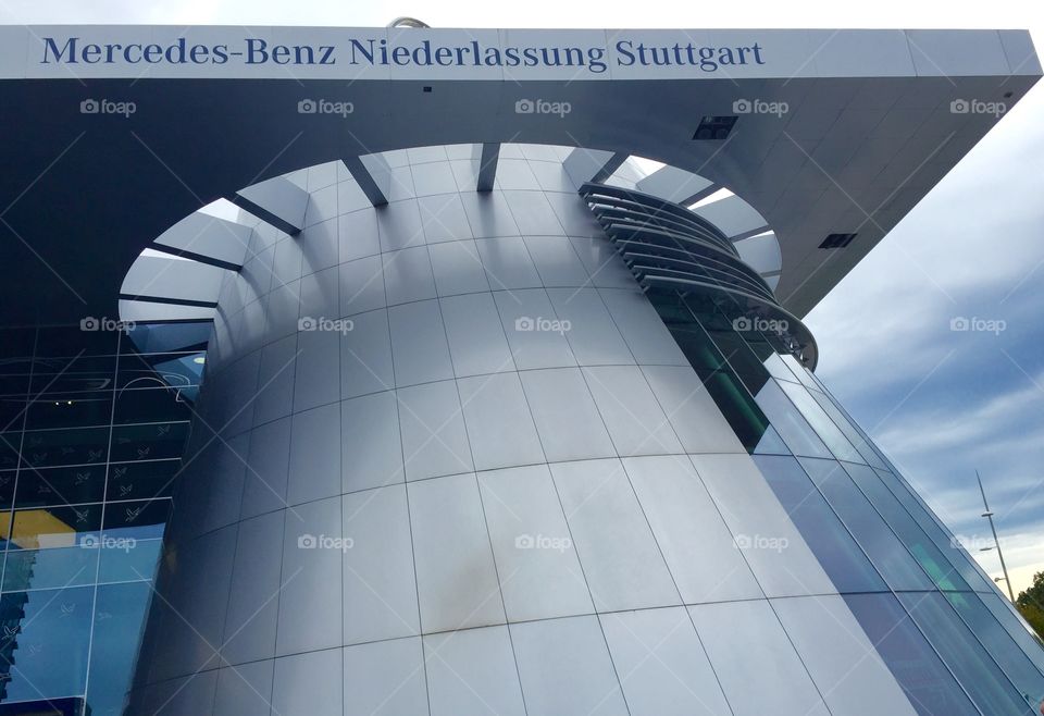 Mercedes Benz Niederlassung, Stuggart 