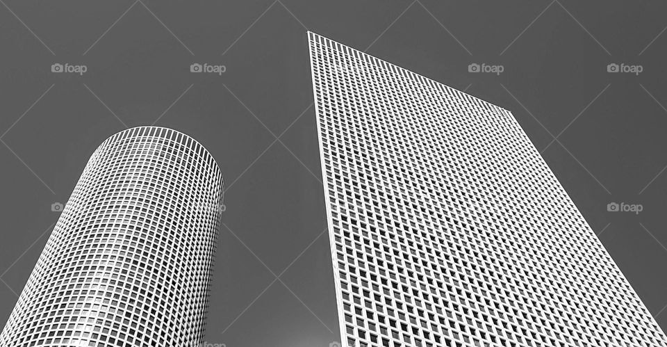 Geometry ⬜⬛ Black and white 🖤🤍 Buildings ⬛⬜