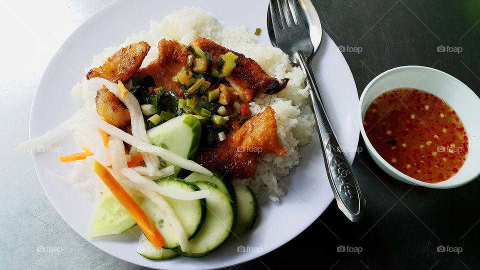 Rice wirh Grilled Pork Chop