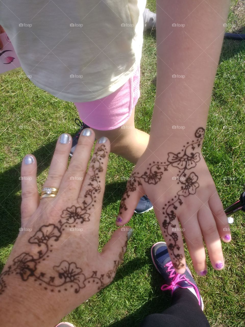 henna, hands, family, love, together, patterns, matching, same, snap, identical