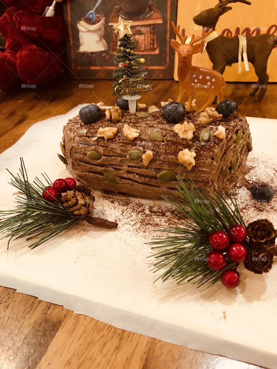Christmas log cake 