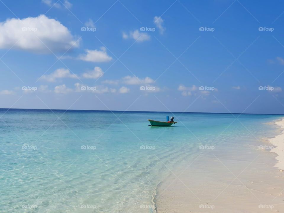Maldive new year 2020 holiday in Ukulhas island ... wonderful sea and peace