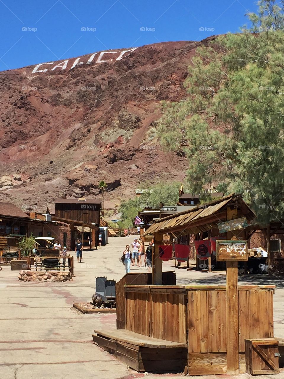 Calico Ghost town street. WALKING on the Calico Ghost town street