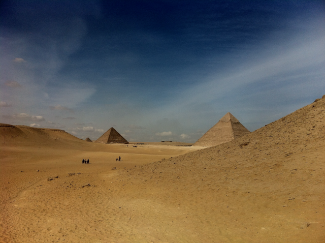 desert egypt pyramids cairo by samyen